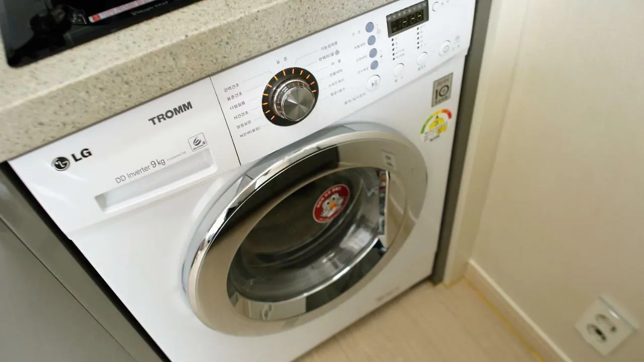 Location In Myeong Dong Pr Studio Apartment Seoul South Korea